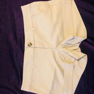 American Eagle Shorts - Khaki size 10